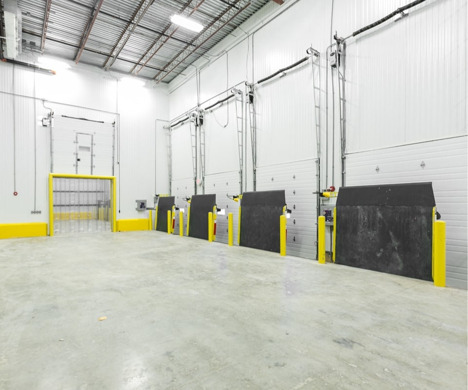 Commercial warehouse Building, Commercial Construction by Guzman Builders, McAllen, RGV Texas. 