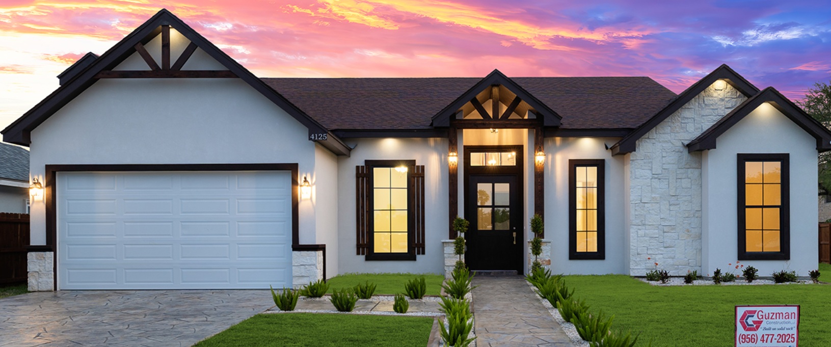 Custom Home design by Guzman Construction. Residential Construction. House in McAllen, RGV Texas.
