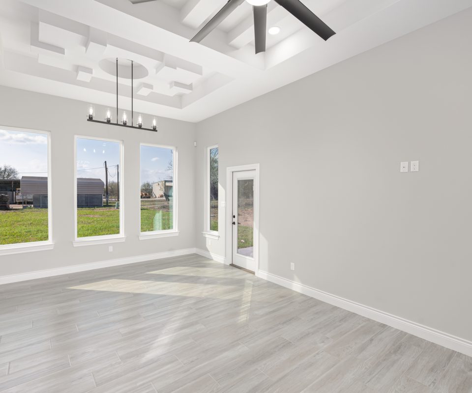 1413 S. Bluebonnet. St. Alton, TX