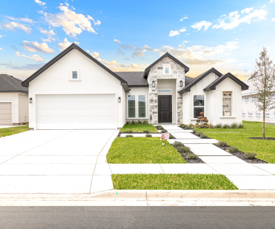1413 S. Bluebonnet. St. Alton, TX